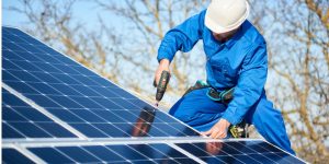 Installation Maintenance Panneaux Solaires Photovoltaïques à Perles-et-Castelet